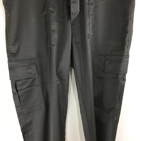 Joie Erlette Ankle Tie Cropped Cargo Pant in Deep Olive Green Size 2 NWT - Picture 5 of 9